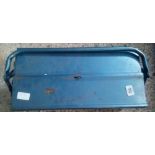 BLUE METAL CANTILEVER TOOL BOX WITH A MIXTURE OF D.I.Y SMALL PARTS