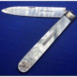GEORGIAN SILVER AND MOTHER OF PEARL FRUIT KNIFE (BLADE 7CMS) 1836