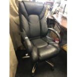 LEATHER & CHROME OFFICE SWIVEL CHAIR