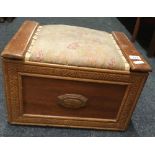 VINTAGE SEWING BOX WITH QTY OF THREADS ETC