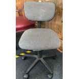 OFFICE CHAIR