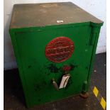 LONDON, MANCHESTER & LIVERPOOL MILNERS SPECIAL SAFE (KEY IN OFFICE)
