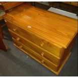 MODERN PINE CHEST OF 3 DRAWERS