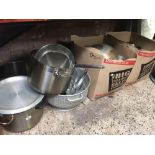 LARGE QTY OF ALUMINIUM STAINLESS STEEL & COMMERCIAL COOKING POTS & PANS, STRAINERS ETC