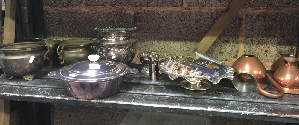 SHELF OF VARIOUS BRASS & PLATEDWARE