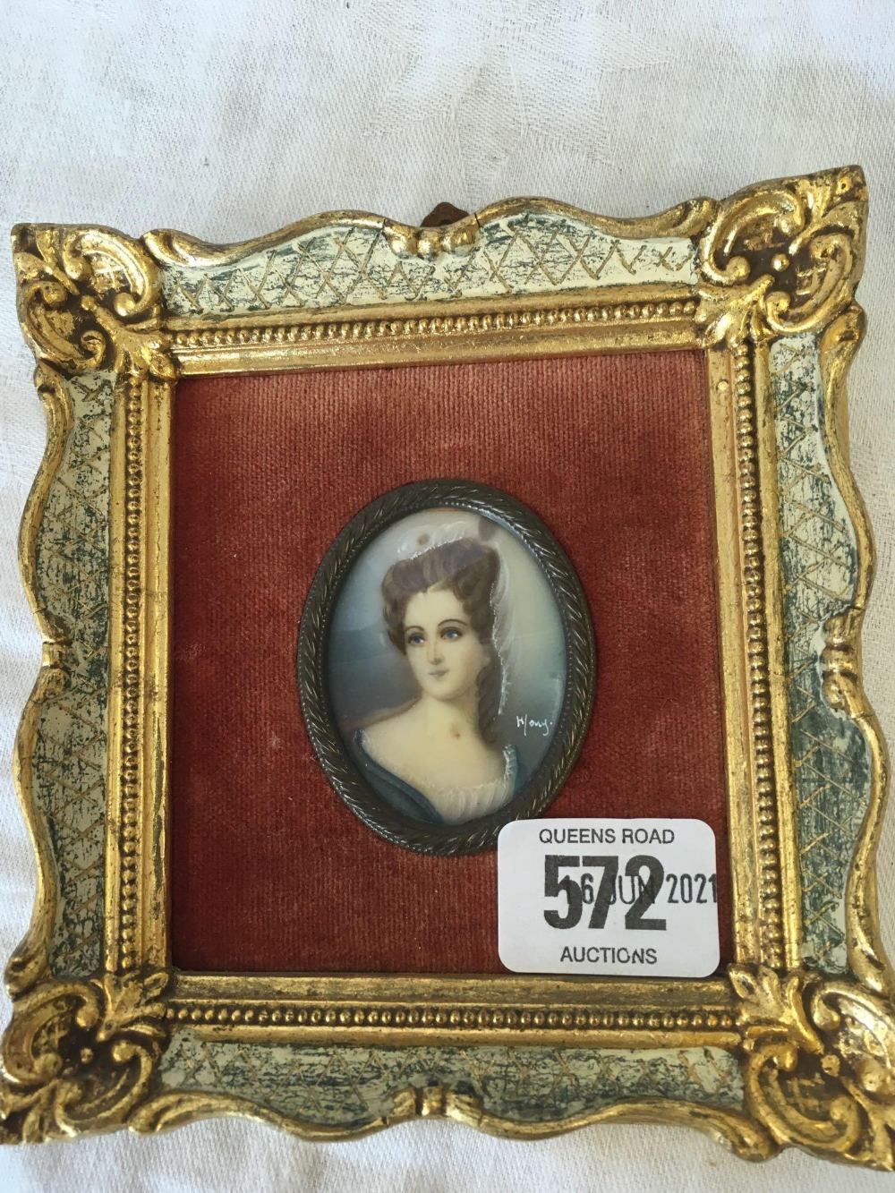 OVAL PORTRAIT OF LADY IN A DECORATIVE GILT FRAME, INDISTINCTLY SIGNED