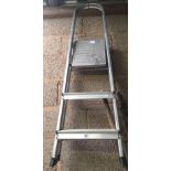 ALUMINIUM DECORATORS 2 TREAD STEPS & 2 TREAD KITCHEN STEPS