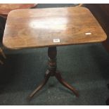 SMALL ANTIQUE MAHOGANY PEDESTAL TABLE - 22'' X 16''