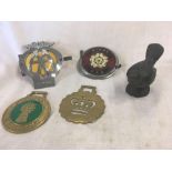 SMALL CARTON WITH AA BADGE, COPY WOMEN'S LAND ARMY HORSE BRASS, DUKE OF YORK ROYAL MILITARY SCULL,