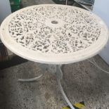 CIRCULAR METAL GARDEN TABLE