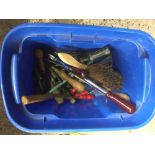 CARTON OF HAND TOOLS INCL; HAMMERS, SCREW DRIVERS ETC