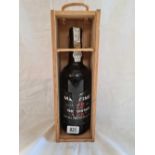 BOTTLE OF MARTINEZ 1982 VINTAGE PORT