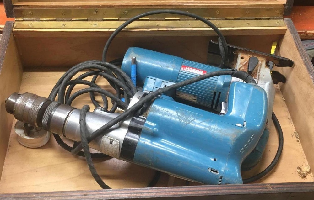 WOODEN BOX WITH BOSCH SANDER & BOSCH HEAVY DUTY DRILL