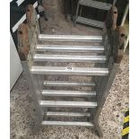 FOLDING ALUMINIUM 6 TREAD STEP LADDER (HINGES RUSTY)