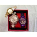 2 FANCY WATCHES IN A BOX & A SEIKO LADIES WATCH
