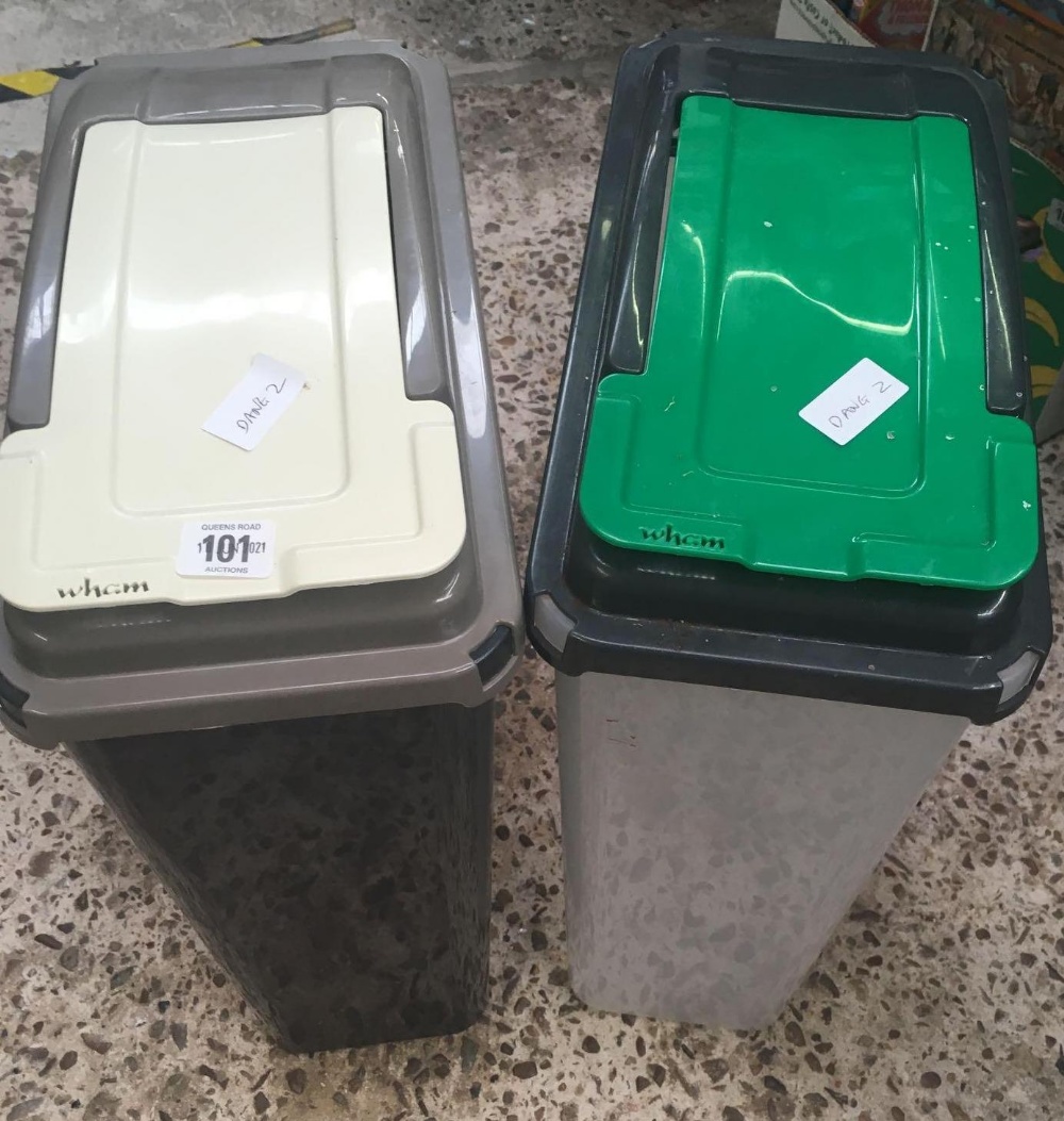 2 PLASTIC WASTE PAPER BINS WITH LIDS