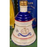 BOTTLE OF BELLS OLD SCOTCH WHISKY COMMEMORATING THE BIRTH OF PRINCESS BEATRICE 1998 - CERAMIC BOTTLE