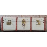 VINTAGE TRAVEL TRUNK