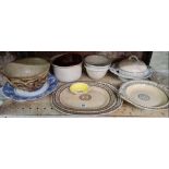 SHELF OF VARIOUS VINTAGE BOWLS & PLATES SOME A/F