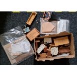 SMALL CARTON OF DOLLS HOUSE FURNITURE