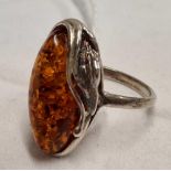 ATTRACTIVE SILVER & AMBER RING