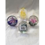 4 GLASS PAPER WEIGHTS OF FLORAL DESIGN