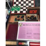 BOXED SET OF CHESS & DRAFTS