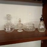 2 SHELVES OF DECORATIVE GLASSWARE & GLASSES