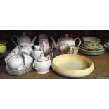 SHELF OF MIXED CHINAWARE INCL; A PART SET OF THE QUEENS GOLDEN JUBILEE 1952 - 2002, A ROYAL