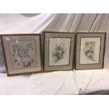 3 GILT F/G WATERCOLOURS OF FLOWERS & 2 GILT F/G WATERCOLOURS OF FLOWERS BY MARGARET ROWE & A GILT