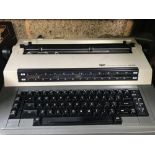 TEC ELECTRONIC TYPEWRITER TW1000 & A BOX OF RIBBON TAPES