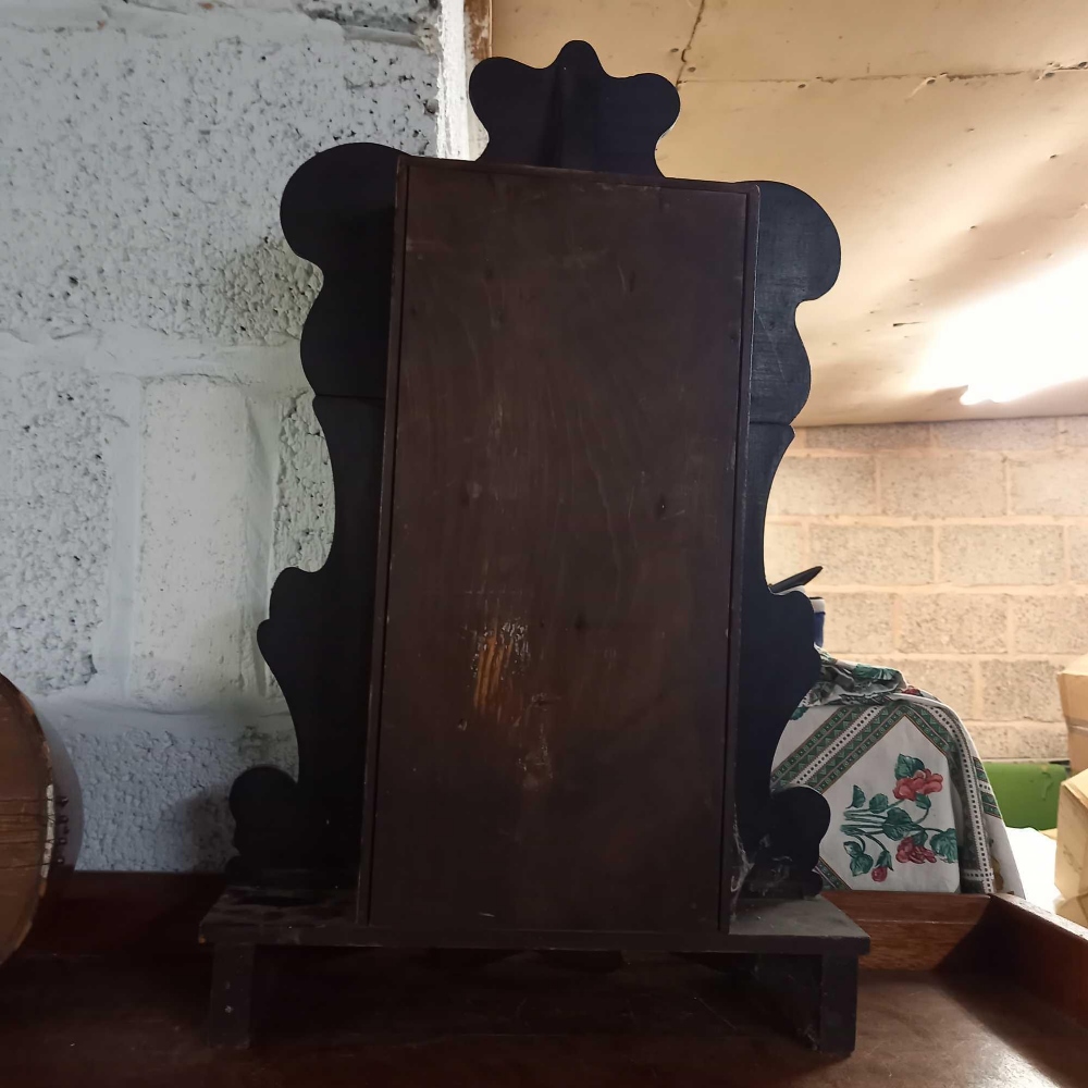 GLAZED & CARVED MANTEL CLOCK - Image 2 of 2