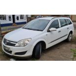 VAUXHALL ASTRA CDTI ESTATE, DIESEL, WHITE, ESTIMATED MILEAGE 146,000 REG: FH07 TLX. NO MOT, SORN OFF