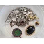 TUB OF SILVER & GOLD COLOURED COSTUME JEWELLERY