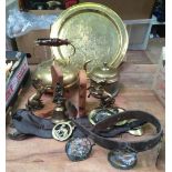 CARTON WITH BRASS KETTLE, WOOD & BRASS BOOKENDS, BRASS TRAYS & A MARTINGALE