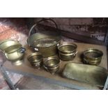QTY OF BRASS VASES & A COPPER PRESERVE PAN