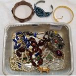 TUB OF COSTUME JEWELLERY