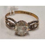 FANCY 9ct 3 STONE RING, SIZE P, w 1.8g