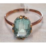 GOOD 9ct BLUE STONE RING, SIZE Q, w 1.8g