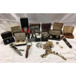 BAG OF JEWELLERY BOXES, WATCHES & COSTUME JEWELLERY