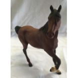 DARK BROWN ROYAL DOULTON HORSE WITH WHITE SOCKS ON FRONT LEGS