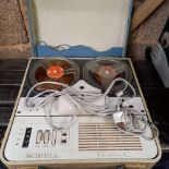 A SOBELL FESTIVAL REEL TO REEL TAPE RECORDER IN CARRY CASE