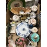2 CARTONS OF MISC CHINAWARE INCL; 2 MATCHING SOUP TUREENS, PLATES, GINGER POTS & OTHER CHINAWARE