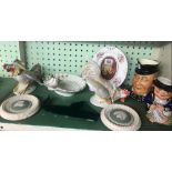 SHELF WITH SYLVAC, 2 WEDGWOOD TOBY JUGS, PAIR FIGHTING COCKS, AYNSLEY PHOTO FRAME, SHELL DISH & 2