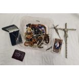 TUB OF RELIGIOUS ROSARY BEADS & OTHER RELIGIOUS ITEMS