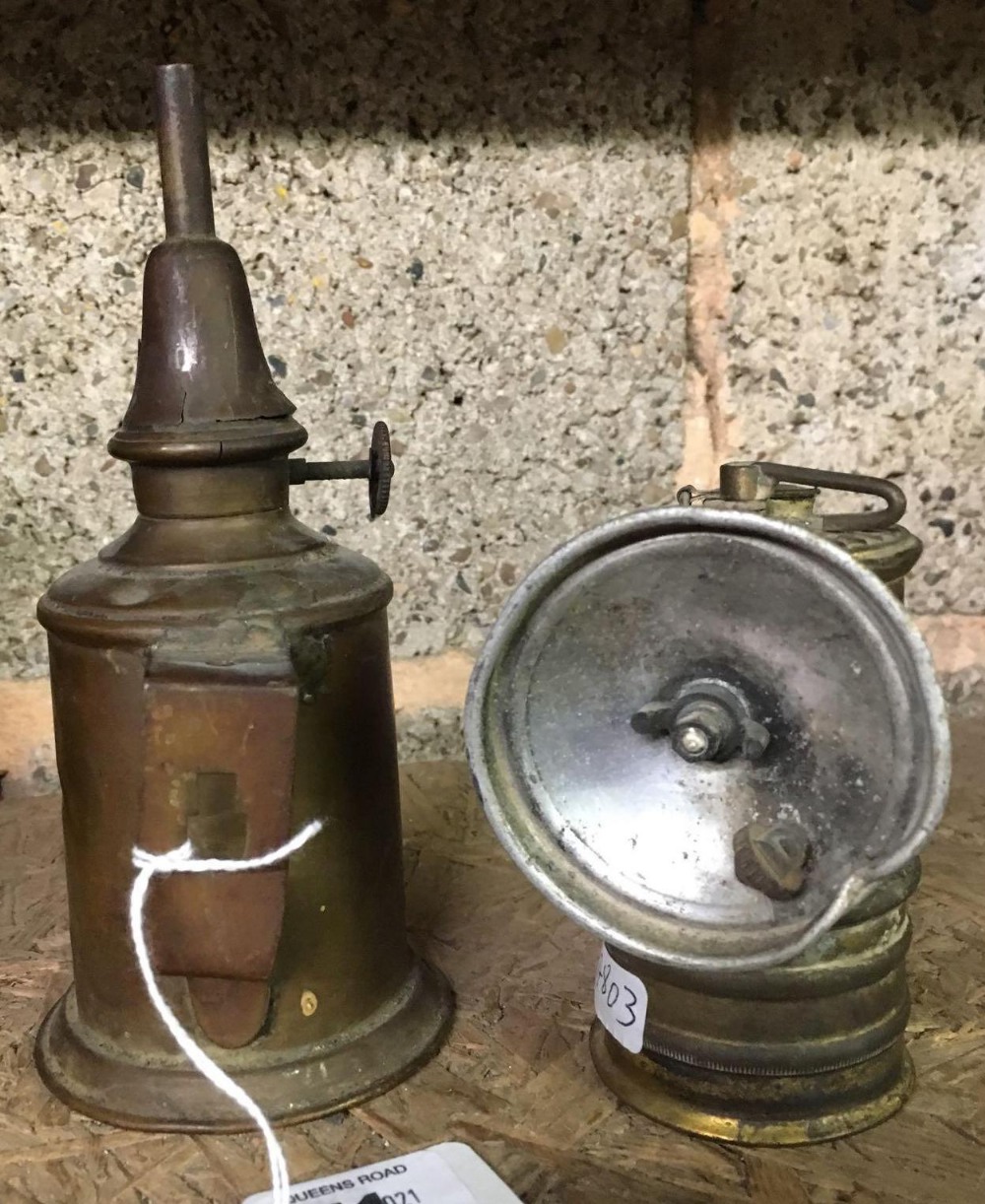 FRENCH PIGEON LAMP & SMALL A/F CARBIDE LIGHT