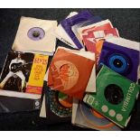 SMALL CARTON OF 45 RPM SINGLES INCL; VARIOUS ELVIS PRESLEY