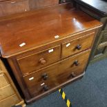LATE VICTORIAN MAHOGANY CHEST OF 4 DRAWERS, IN GOOD CONDITION