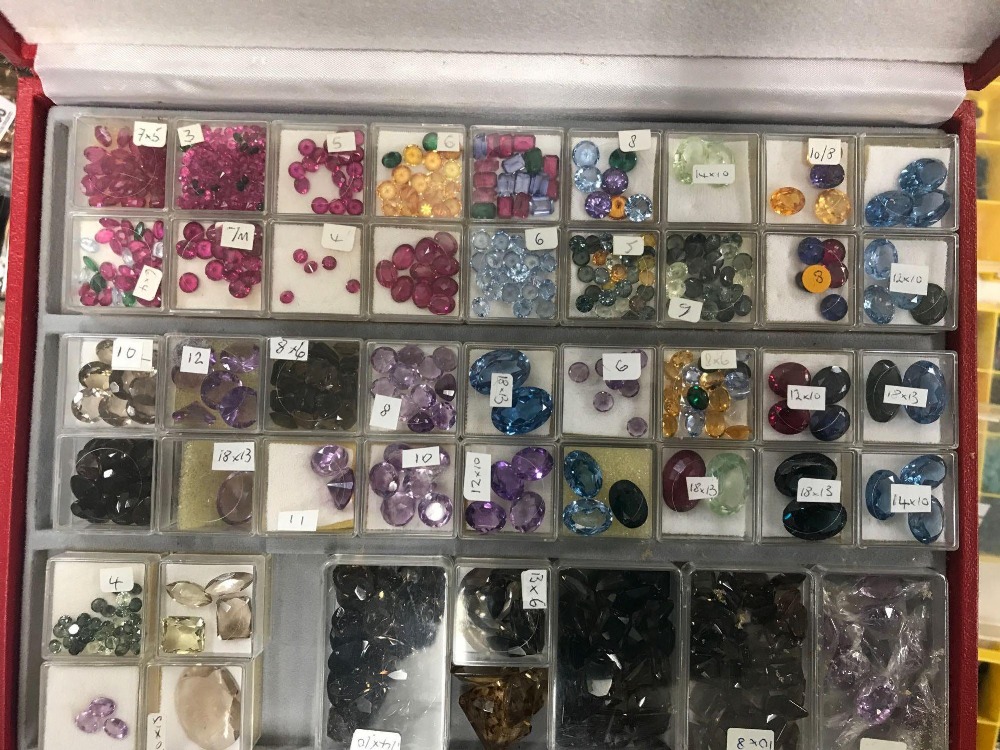 BOX OF VARIOUS PRECIOUS & SEMI PRECIOUS GEMSTONES INCL; AMETHYST, SMOKY QUARTZ ETC