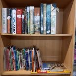 2 SHELVES OF HARDBACK & SOFT BACK BOOKS & OS MAPS